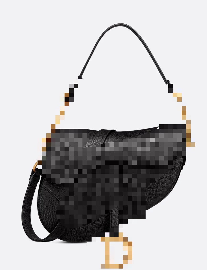 AD003